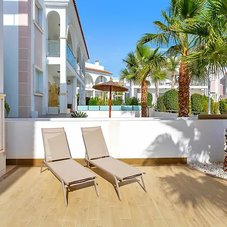 Apartment Newly Built With Direct Pool Access *