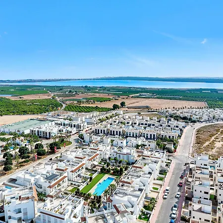 Newly Built With Direct Pool Access Apartment Rojales