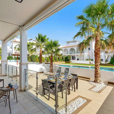 Apartment Newly Built With Direct Pool Access Rojales