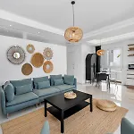 Newly Built With Direct Pool Access Apartamento *